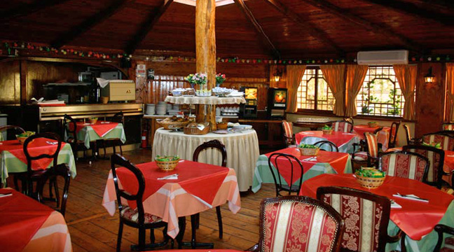 Hotel D`Este - Dining Room